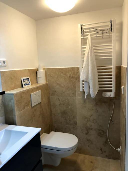 Prachtig Guesthouse Aan Het Water Almere Buitenkant foto